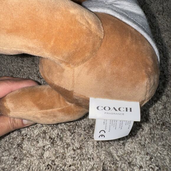 NWT 2023 Coach Fragrance Plush Brown Teddy Bear Logo T-Shirt Limited Edition - Picture 4 of 6